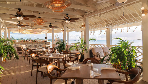 Pescari is the Royalton Chic Antigua's overwater seafood restaurant. Pescari is the Royalton Chic Antigua's overwater seafood restaurant.