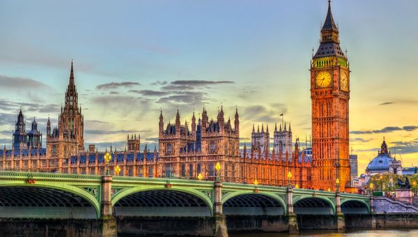 Special deals make London a prime off-season destination. Special deals make London a prime off-season destination.